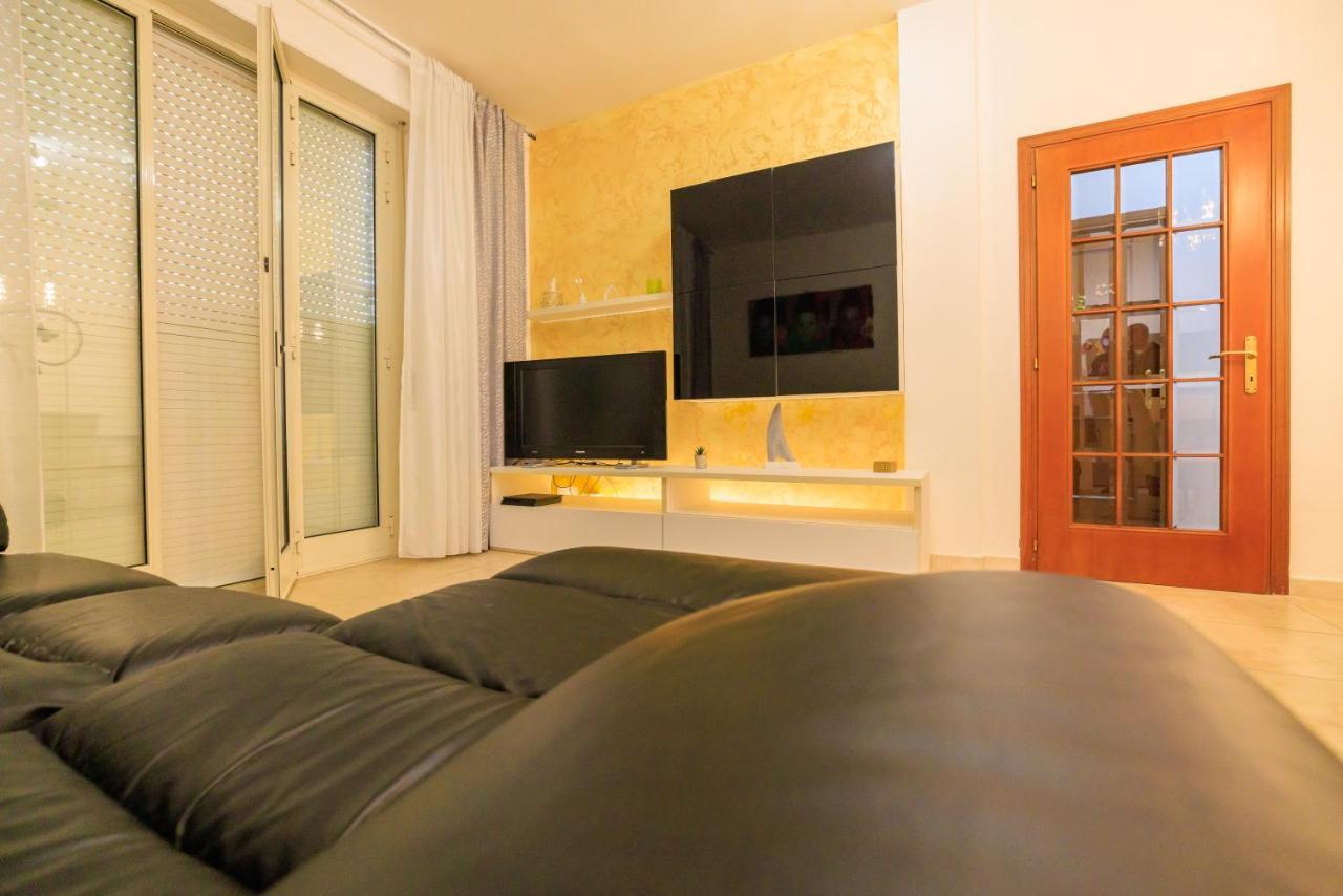 Appartement L' Essenziale à Livourne Extérieur photo